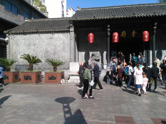 厲害了，花箱扮美的合肥步行街！