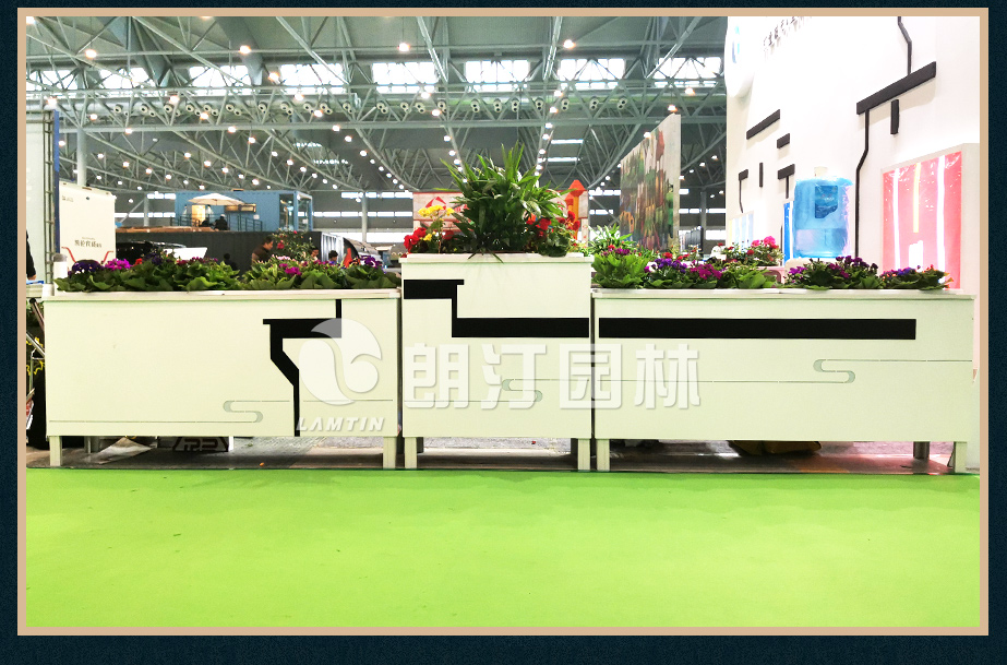 朗汀新品憶江南花箱-徽派風(fēng)格PVC花箱-道路隔離花箱 朗汀新品憶江南花箱-徽派風(fēng)格PVC花箱-道路隔離花箱